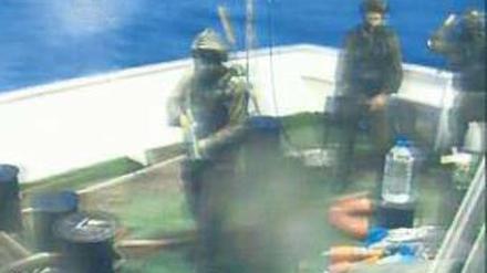 Geentert. Israelische Soldaten auf dem Gaza-Schiff „Mavi Marmara“. Foto: AFP