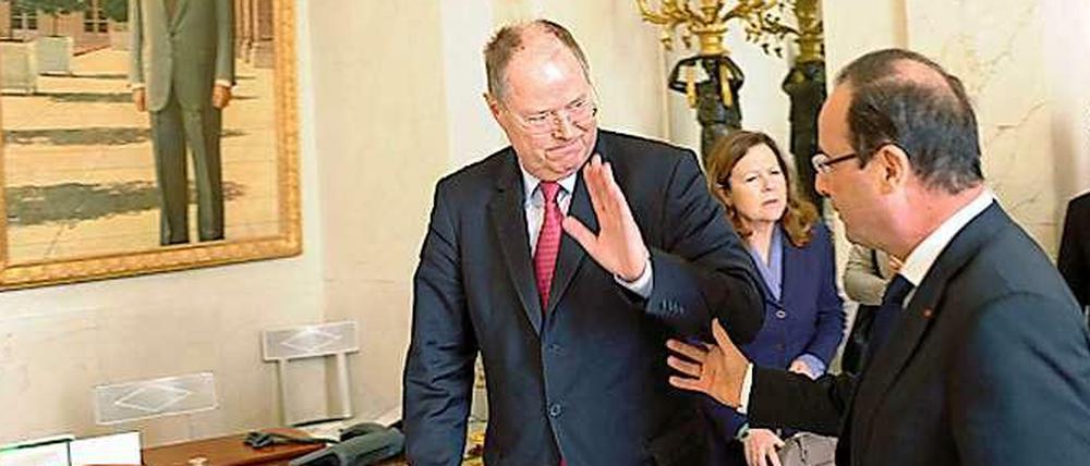 Sie haben es momentan beide nicht leicht: SPD-Kanzlerkandidat Peer Steinbrück (links) und Frankreichs Staatspräsident François Hollande.