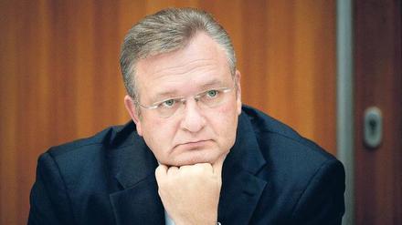 Ohne klare Kante: Frank Henkel war in der Berliner CDU der Mann fürs Innere. Vorm Senatorenamt hat er sich gescheut – aus gutem Grund, wie es aussieht.