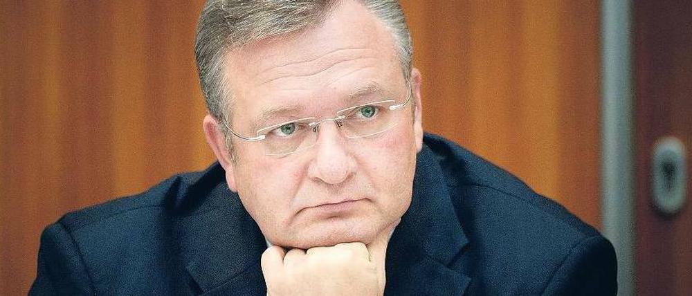 Ohne klare Kante: Frank Henkel war in der Berliner CDU der Mann fürs Innere. Vorm Senatorenamt hat er sich gescheut – aus gutem Grund, wie es aussieht.