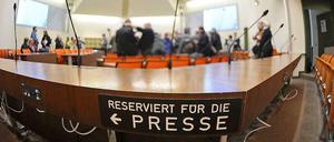 Mehr Plätze für die Presse beim NSU-Prozess. Die Verfassungsklage der türkischen Zeitung "Sabah" war erfolgreich.