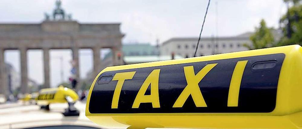 Wahrzeichen - gefunden. Gerade bei Zielen jenseits des Stadtzentrums erleben Berliner Taxikunden aber immer wieder Fahrer, die zumindest nicht die beste Route wählen. 