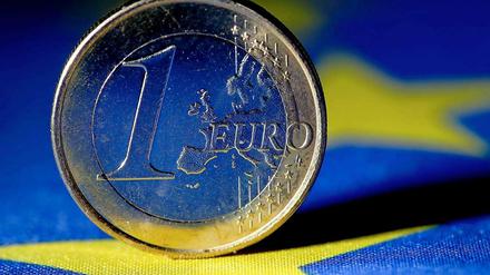 Euro-Finanzminister billigen Zypernhilfe.