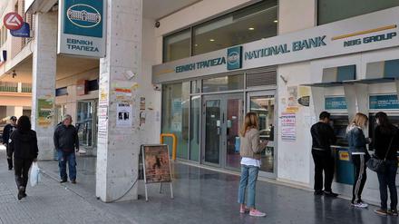 Eurobank und NBG sollten eigentlich fusioniert werden. Doch die Risiken waren der Troika zu groß.
