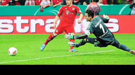 Gleichwertiger Ersatz. Die Position des gesperrten Franck Ribery übernahm wie angekündigt Xherdan Shaqiri (links).