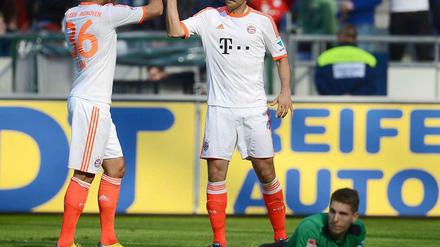 Zwei Tore und zwei Vorlagen: Claudio Pizarro (r.) ist für einen Einsatz gegen Barcelona bereit.