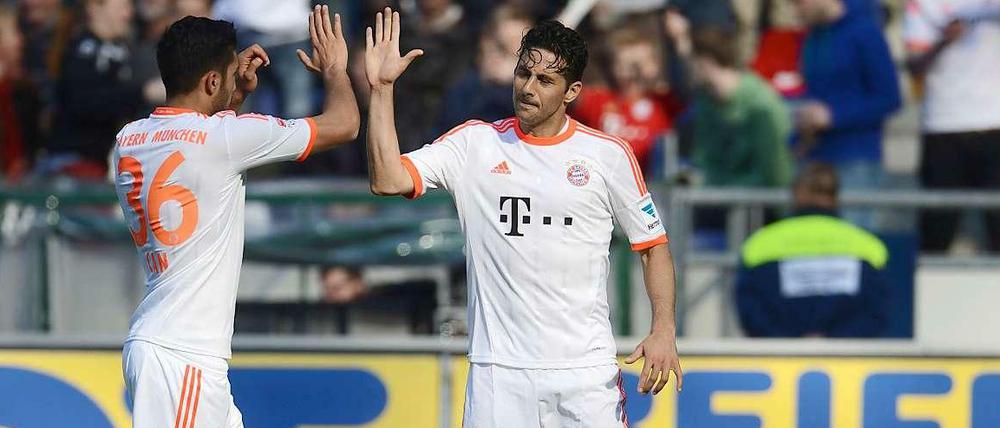 Zwei Tore und zwei Vorlagen: Claudio Pizarro (r.) ist für einen Einsatz gegen Barcelona bereit.