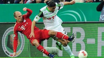 Musste das Grätschen erst lernen: Flügelstürmer wie Arjen Robben müssen auch nach hinten arbeiten.