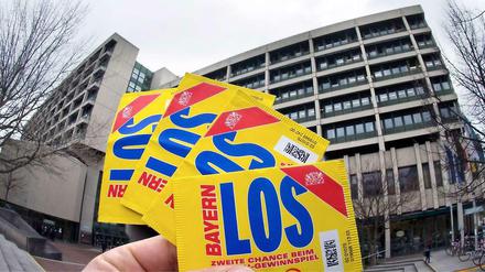 Das Los entscheidet nun über die Akkreditierung von Journalisten für den am 6. Mai in München am Oberlandesgericht beginnenden NSU-Prozess.