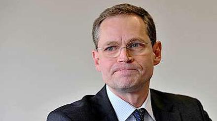 Michael Müller, Berlins Senator für Stadtentwicklung und Umwelt, in Verteidigungsstellung: "Sollte der Eindruck entstanden sein, dass die Bauverwaltung die historische Mitte als Potenzialgebiet für den Wohnungsbau verschlafen würde, dann ist das schlichtweg falsch."