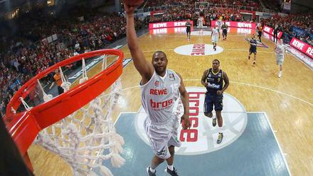 Alba Berlin musste in Bamberg die erste Niederlage in der laufenden Saison gegen den Meister einstecken.