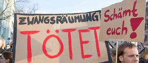 In den vergangenen Wochen demonstrierten viele Berliner gegen Zwangsräumungen und steigende Mieten.
