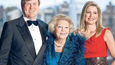 Schlichter Mann mit klugen Frauen. Willem-Alexander, Königin Beatrix, Ehefrau Maxima. 