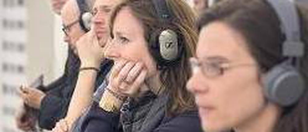 Welt am Draht. Eine Kopfhörerstimme leitet die „Remote“-Exkursion. 