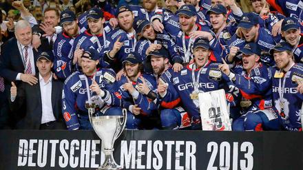 Titel Nummer sieben. Die Eisbären.