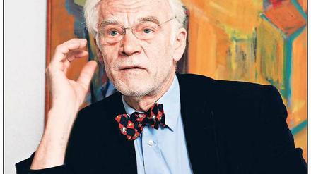 Jürgen Zöllner, Vorsitzender der Sitftung Charité und Deutschlands erfahrenster Wissenschaftspolitiker, bringt Gebühren für Studierende aus Nicht-EU-Ländern ins Spiel. 