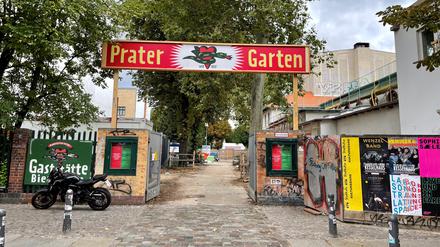 Original oder Fälschung? Dieses Werbeschild wurde nach einer Intervention der Pächterin wieder aufgestellt, doch die originale Anmutung ist dahin.