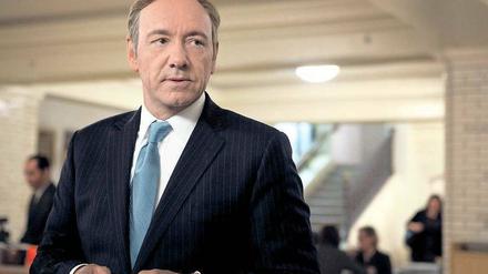Schön böse. Kevin Spacey brilliert als intriganter Kongressabgeordneter Frank J. Underwood. Foto: © 2013 MRC II Distribution Company L.P.