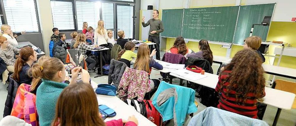 Krank im Klassenzimmer: 650 Berliner Lehrer haben seit über einem Jahr nicht mehr unterrichtet.