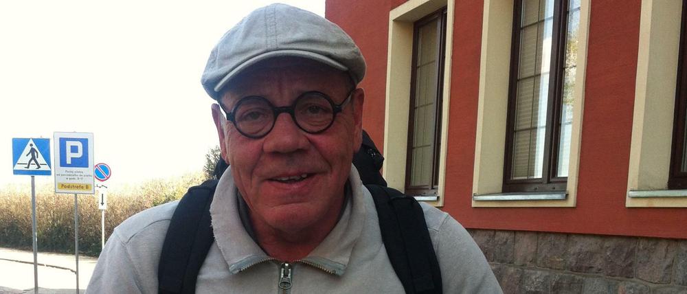 Wie steht's um uns Deutsche in Europa? Helmut Schümann umrundet unser Land mit dem Rucksack auf dem Rücken.