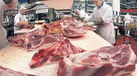 Große Stücke aufs Handwerk. Von Lebensmittelskandalen können die deutschen Fleischbetriebe meist profitieren. 