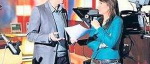 Carlos Delgado und Pia Castro gehören zur Spanisch-Redaktion.