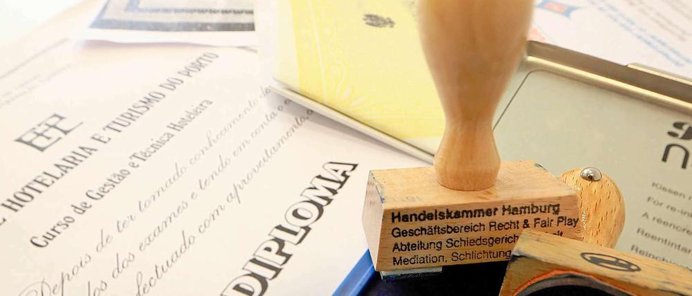 Stabile Wirtschaft, niedrige Arbeitslosenzahl, geringe Krisenanfälligkeit – Deutschland, der Vorzeigestaat der Eurozone, wird immer attraktiver als Zuwanderungsland. 