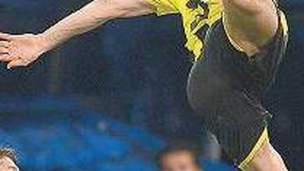 Kunststücke bald für Bayern? BVB-Profi Robert Lewandowski. Foto: AFP