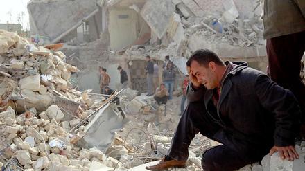 Am Freitag bestätigte US-Außenminister John Kerry, es gäbe „starken Beweisen“ für einen Chemiewaffeneinsatz durch syrische Regierungstruppen gegen die Aufständischen im Land.