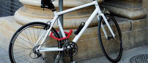 Nicht nur an- sondern auch abschließen ist das Wichtigste, damit der Drahtesel noch da ist.