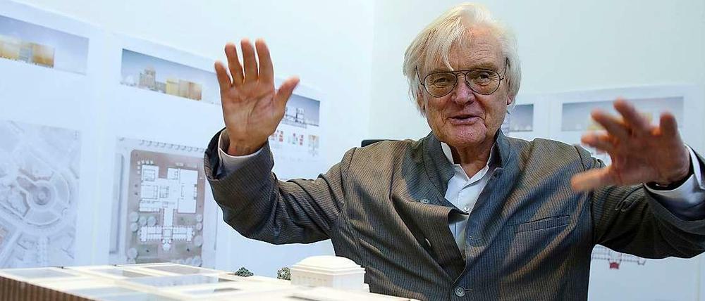 In seinem Buch will Architekt Gerkan mit dem BER abrechnen. Ein Sprecher versichert, die kritischen Passagen würden nicht geschönt werden. 