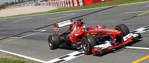 Der Spanier Fernando Alonso gewann erstmals seit 2006 wieder bei seinem Heimrennen in Barcelona.