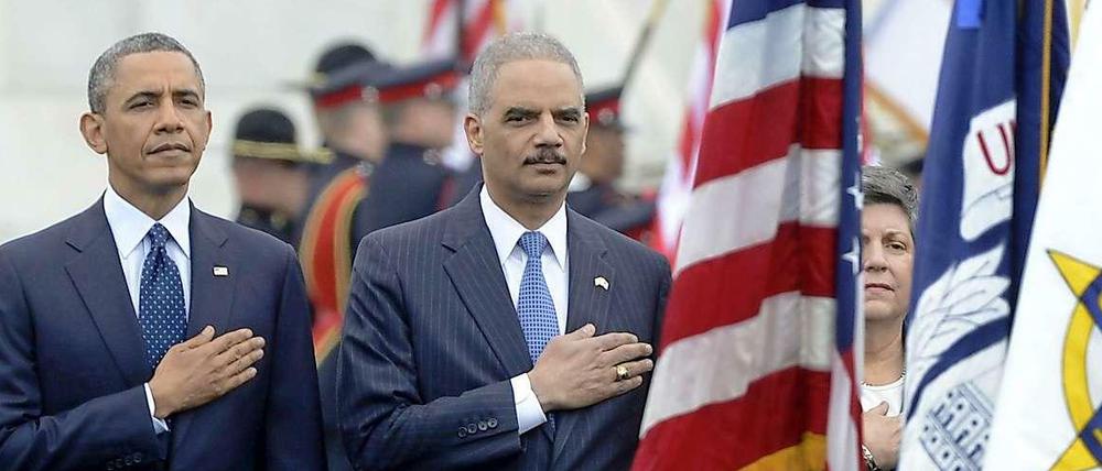 In der Kritik: US-Präsident Barack Obama (l.) und sein Justizminister Eric Holder.