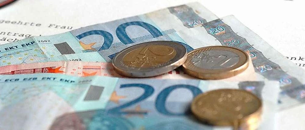 Nur noch drei Jahre müssen Verbraucher künftig auf die Restschuldbefreiung warten.