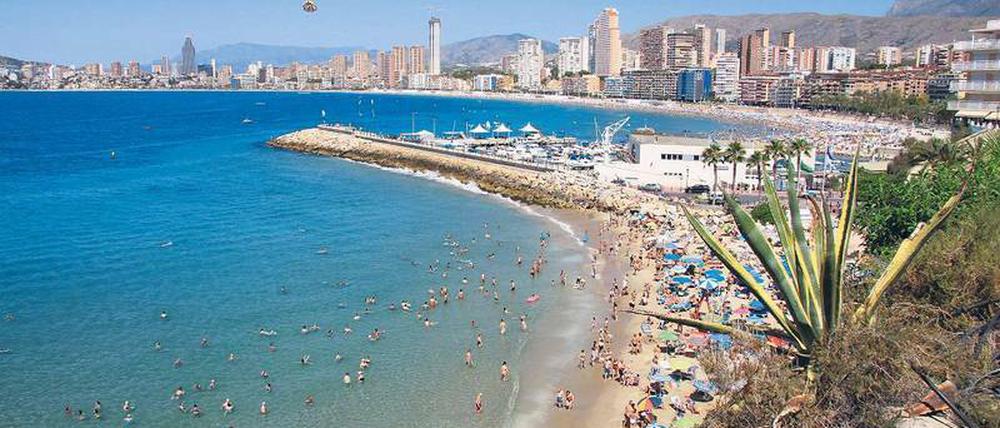 Die spanische Südküste im Touristenzentrum Benidorm.