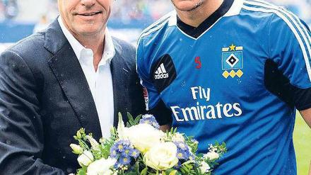 Abschiedsbild? Nach Bruma (re.) könnte auch Arnesen den HSV verlassen. Foto: dpa