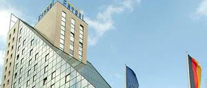Das größte Hotel Berlins. Das Estrel an der Sonnenallee in Neukölln.