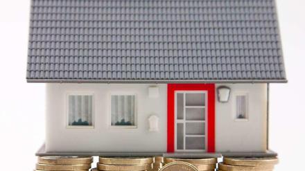 Was ein Haus wirklich wert ist, schätzen Verkäufer oft falsch ein. Professionelle Gutachter schaffen Klarheit.
