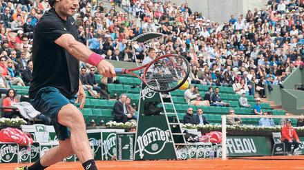 Im Sauseschritt. Haas benötigte für den Sieg über den Russen Michail Juschni nicht einmal 90 Minuten. In der Runde zuvor hatte er noch stundenlang mit dem US-Amerikaner John Isner gerungen und dreizehn Matchbälle gebraucht. Foto: Reuters
