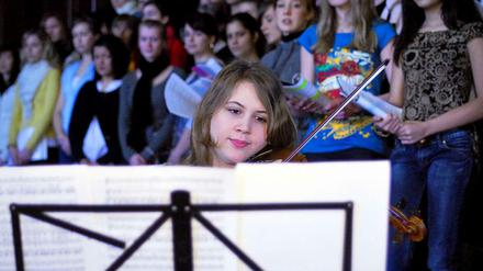 Musikunterricht im Humboldt-Gymnasium in Berlin-Reinickendorf. 