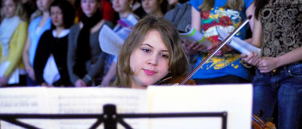 Musikunterricht im Humboldt-Gymnasium in Berlin-Reinickendorf. 