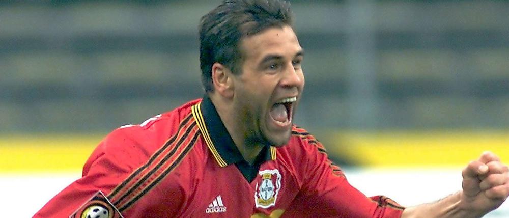 Ulf Kirsten jubelte insgesamt 182 Mal über ein von ihm erzieltes Bundesliga-Tor. Wie schlägt er sich in unserer Umfrage?