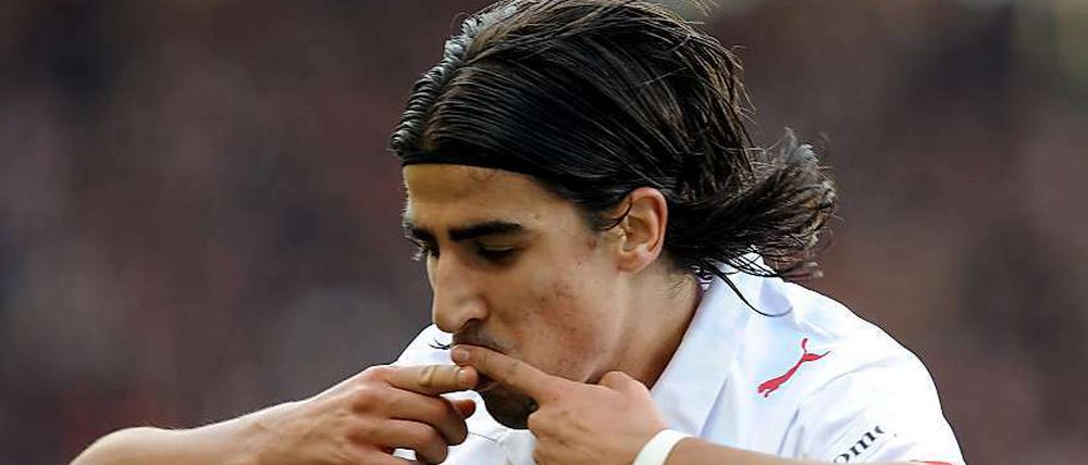 Sami Khedira - von Stuttgart nach Madrid und auf Platz eins unserer Bundesliga-Umfrage?
