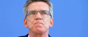 Verteidigungsminister Thomas de Maizière sieht die Fehler in der Euro-Hawk-Affäre bei anderen.