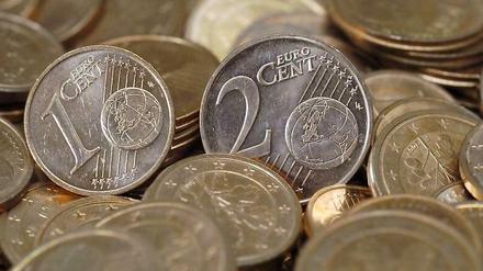 Nicht nur Kleingeld: Mehr als 90 Milliarden Euro schleusen die Unternehmen am Fiskus vorbei - das geht aus der Statistik hervor.