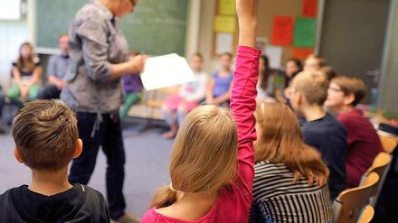 Was die überraschenden Ergebnisse aus dem Zensus für Berlins Schulen bedeuten, ist noch nicht klar. Klar ist allerdings, dass in Zukunft viele Lehrer fehlen werden. 