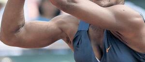 Kraftvoll zum Titel. Serena Williams prügelte im Finale mit enormer Wucht auf die Bälle, die nicht selten bis zu 20 Mal das Netz passierten. Foto: AFP