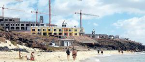 Ruhig mal meckern. Neben einer Baustelle wie hier auf Fuerteventura, muss man nicht klaglos Urlaub machen.