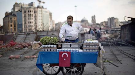 Ungewisse Stimmung auf dem Taksim-Platz in Istanbul. Wie geht es nun weiter mit dem Protest?