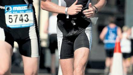 Jenson Button beim Trithlon-Lauf
